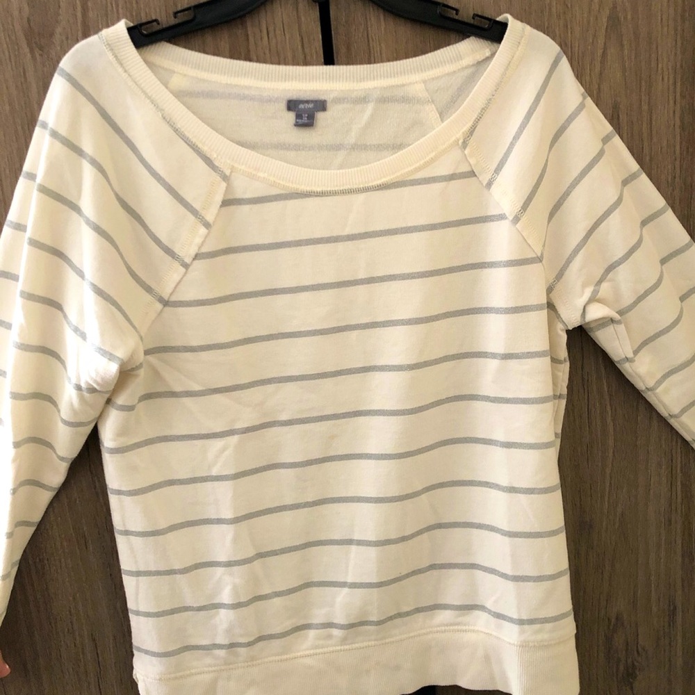 Aerie sweatshirt